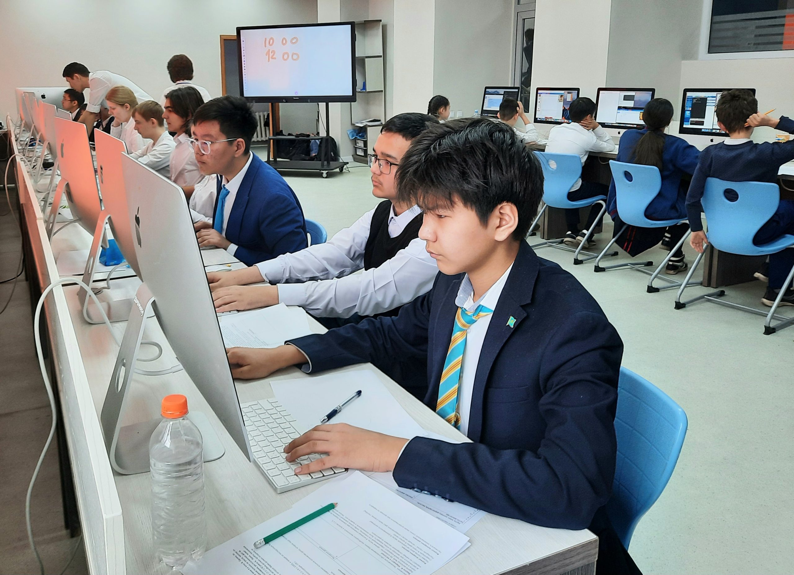 Итоги областного этапа республиканской юниорской олимпиады по естественно-математическому направлению