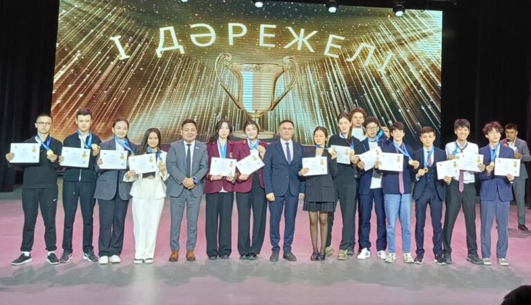 Итоги Международных научных соревнований по космическим исследованиям «Открываем мир науки»