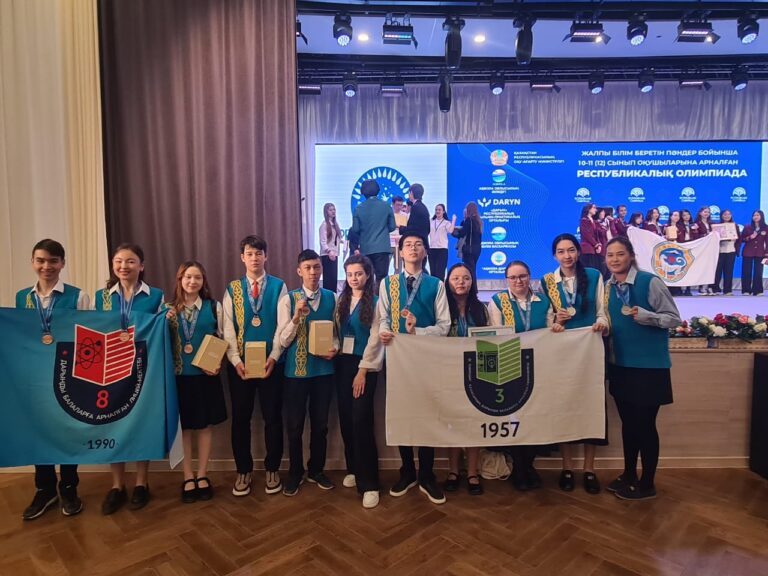 Итоги республиканской олимпиады по английскому, французскому и немецкому языкам